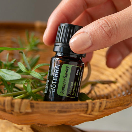 PRODUCTO DEL MES. ‘Summer Savory’, conoce el aceite del verano